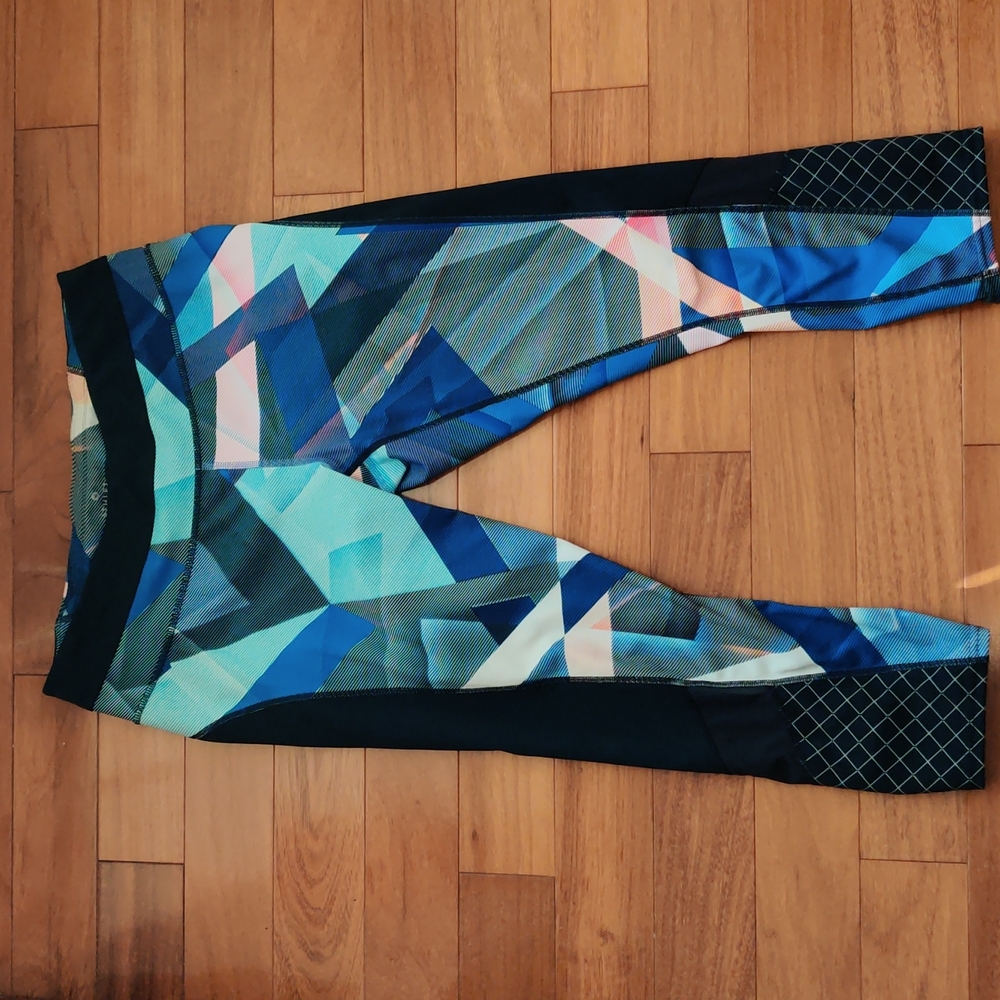 Athleta Capri Legging
